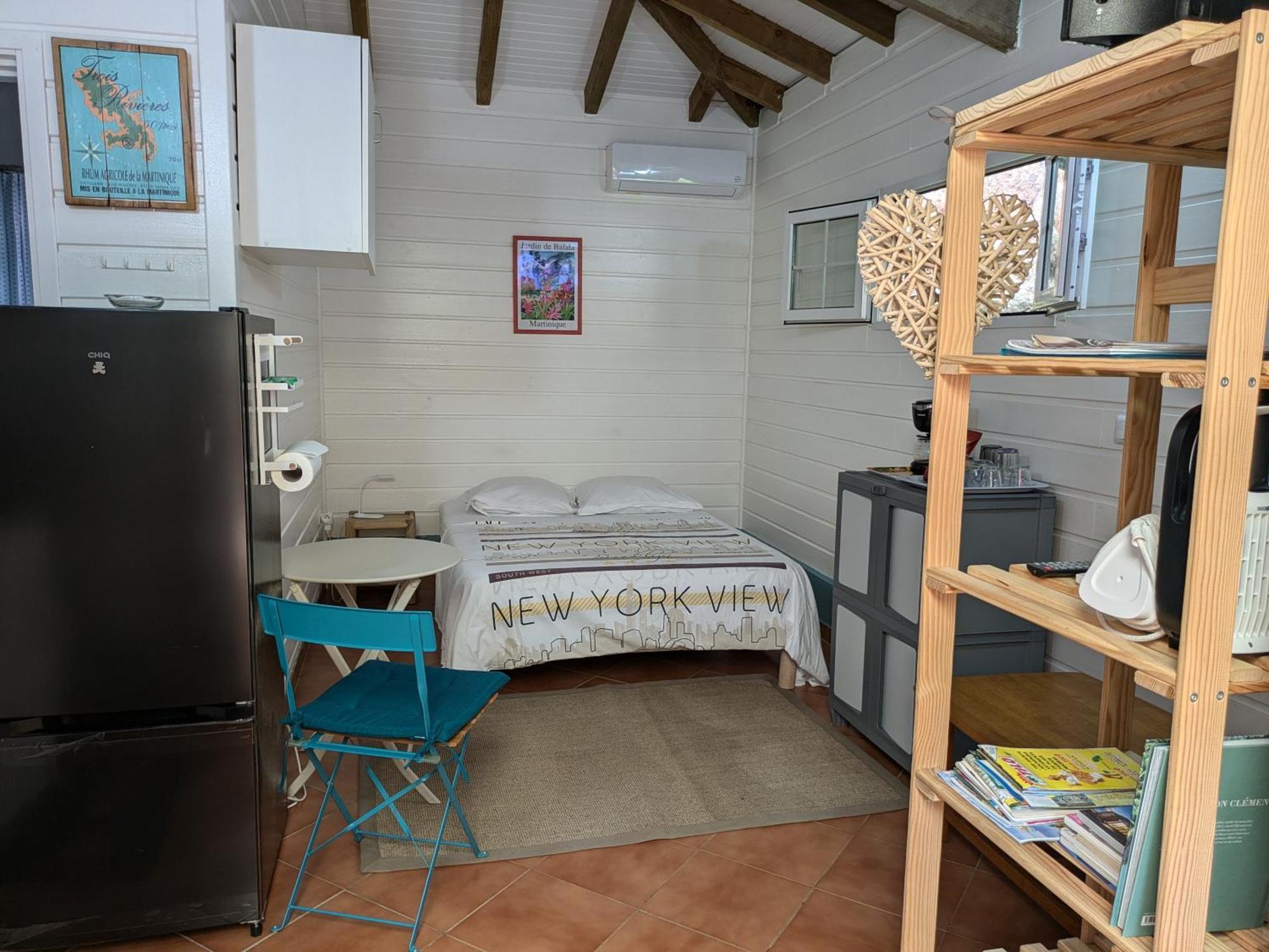 Le Marin - Bungalow Classe 3 Etoiles Tb Equipe & Confortable - Escapade En Couple - Paisible & En Toute Discretion - Wi-Fi - Climatisation - Calme & Serenite - Plages Du Sud, Centre De Carenage & Marina Du Marin Proche En Voiture - Acheminement Sur D Kültér fotó