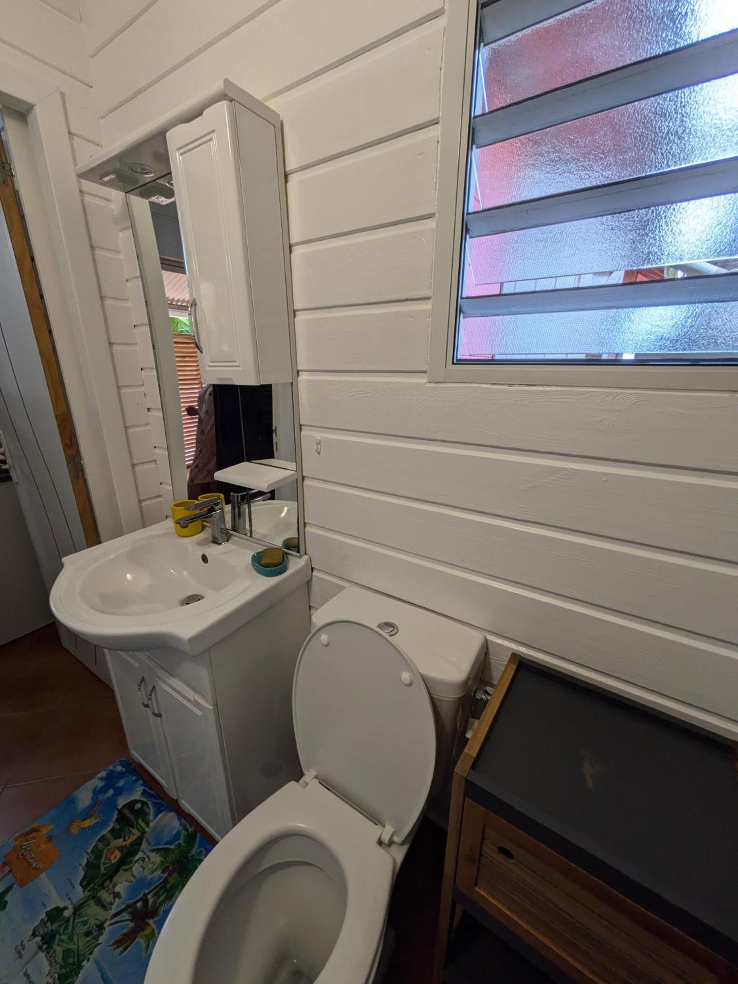 Le Marin - Bungalow Classe 3 Etoiles Tb Equipe & Confortable - Escapade En Couple - Paisible & En Toute Discretion - Wi-Fi - Climatisation - Calme & Serenite - Plages Du Sud, Centre De Carenage & Marina Du Marin Proche En Voiture - Acheminement Sur D Kültér fotó